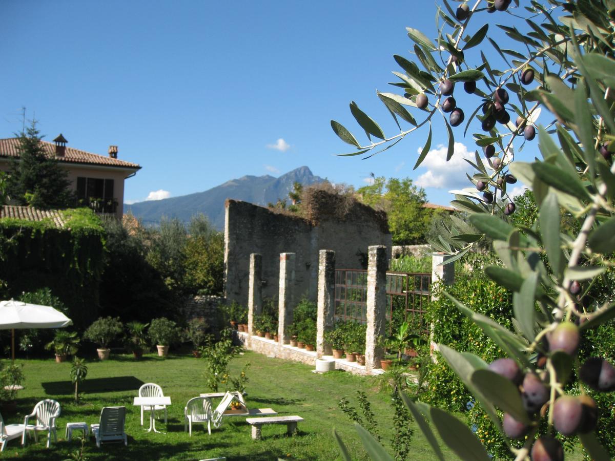 Hotel Belvedere Torri Del Benaco Exterior foto
